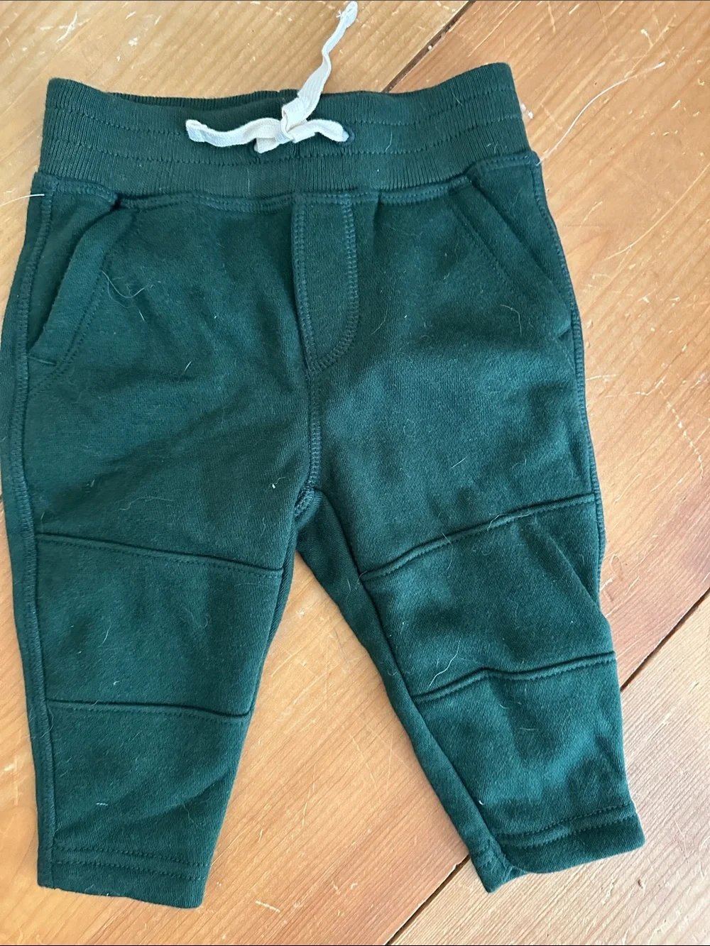 GAP Green Sweatpants with Red & Green Plaid Flannel Shirt